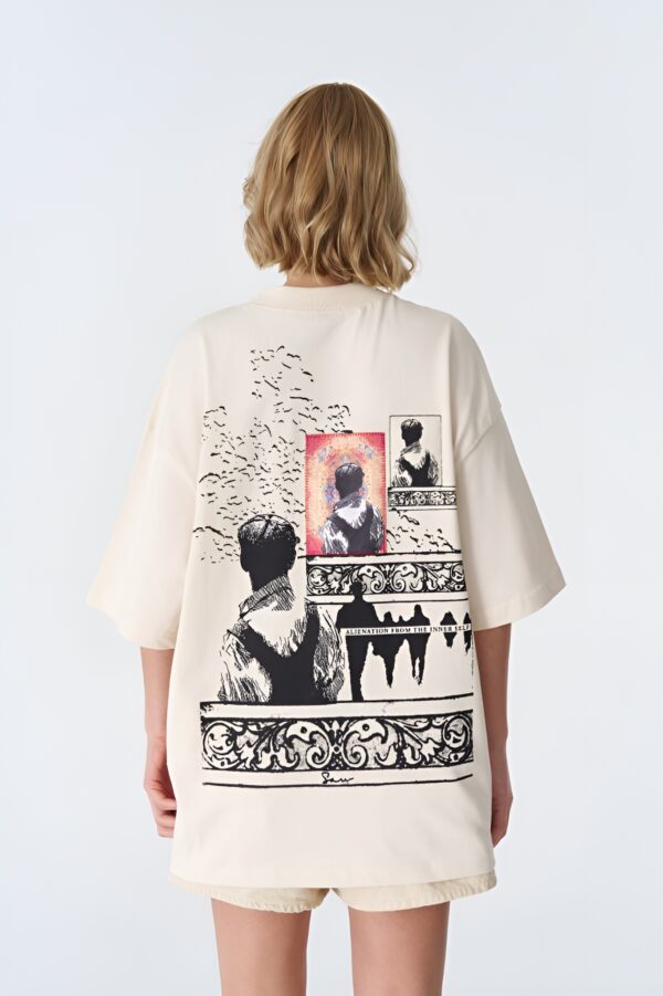 Beyaz Oversize Figürlü Unisex Tişört - Görsel 3